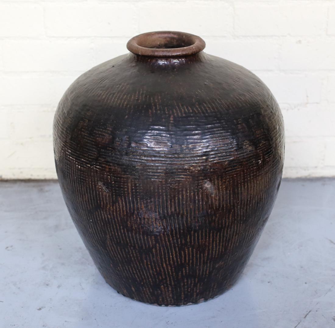 Large Chinese Martaban Earthenware Storage Vessel (1 of 5)
