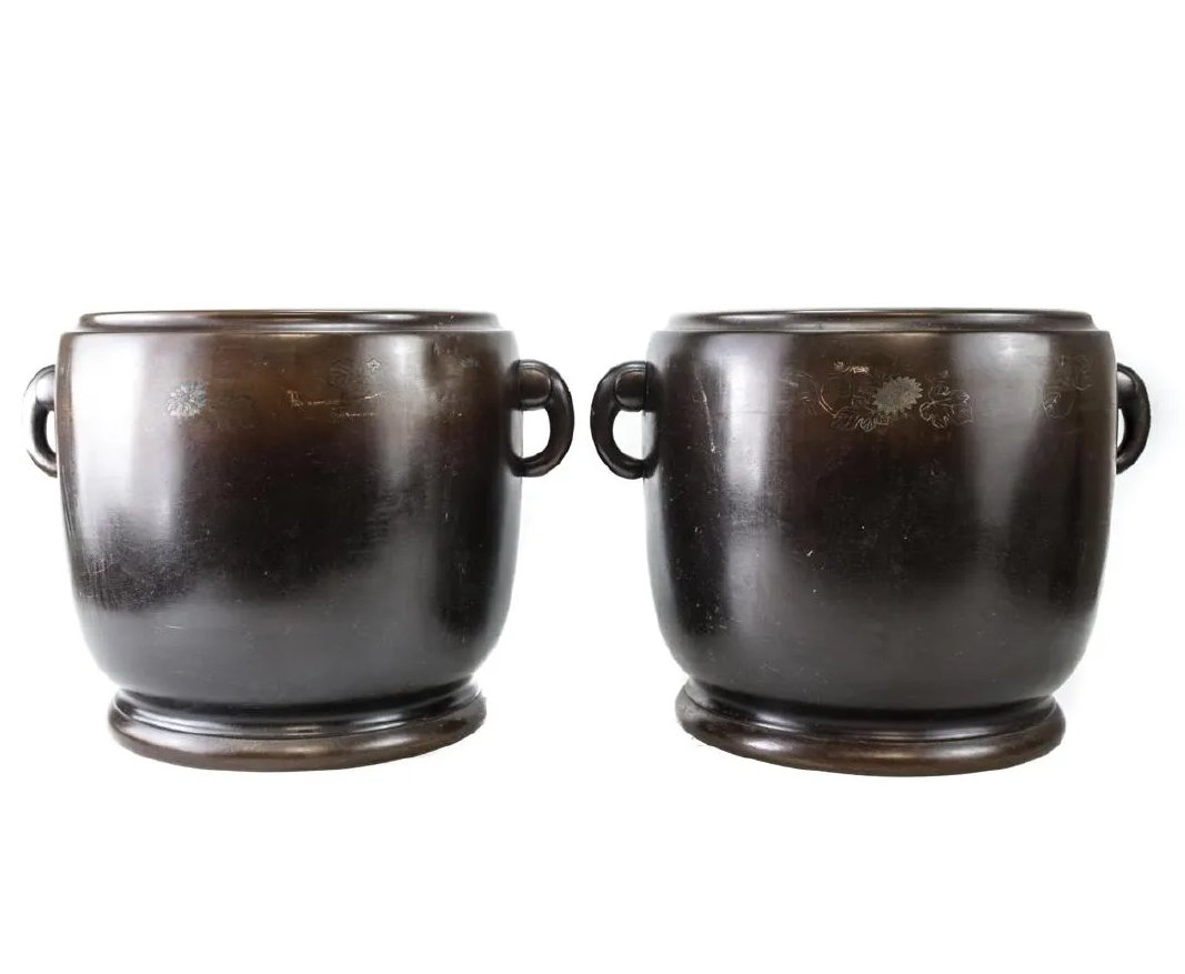 Pair Japanese Jardinieres with inlay (1 of 5)