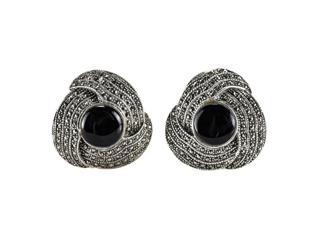 Vtg Sterling Silver Marcasite and Onyx Cabochon Earrings knot form round stone (1 of 3)