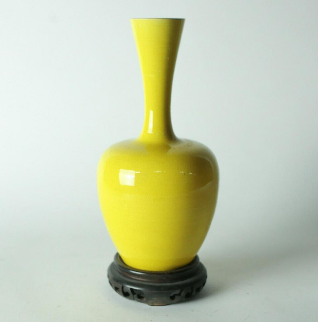Chinese Qing Monochrome Yellow Ground Porcelain Yaolingzun Vase (1 of 7)