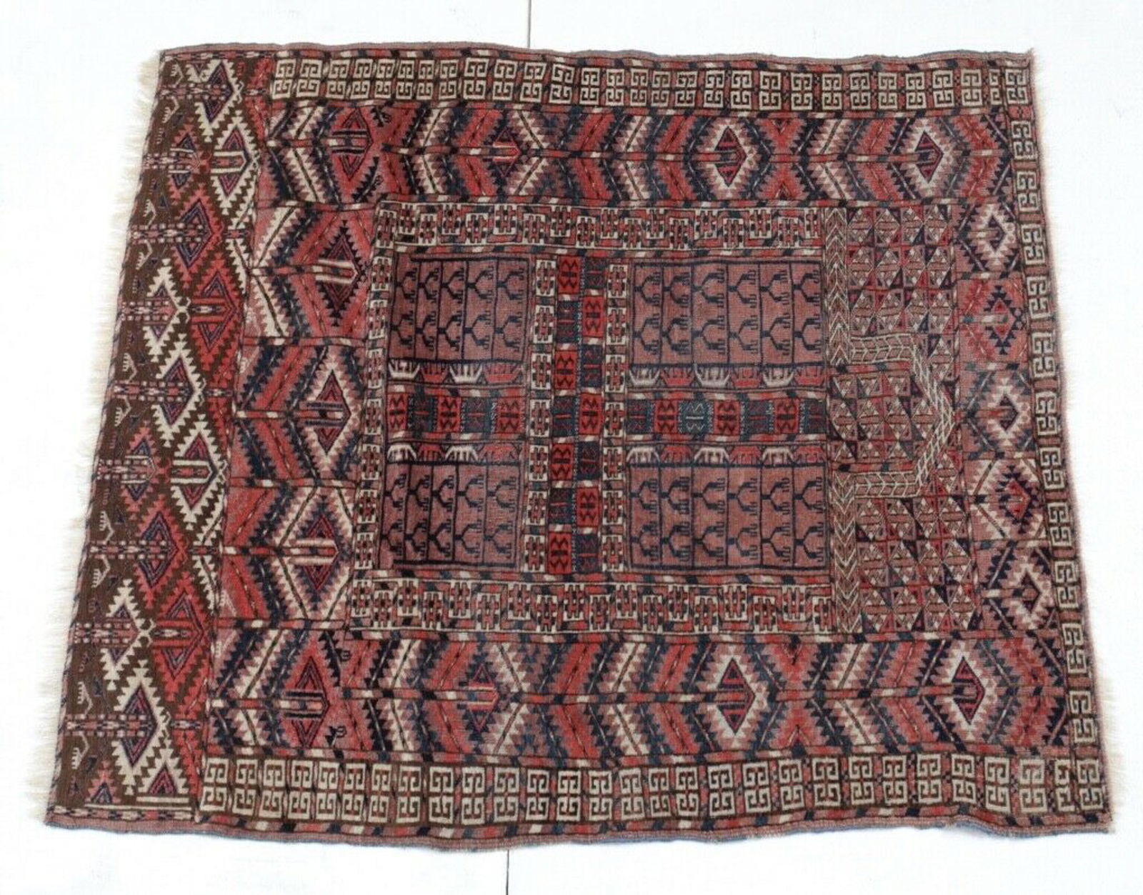 Antique Turkoman / Turkmen Prayer Rug (1 of 12)