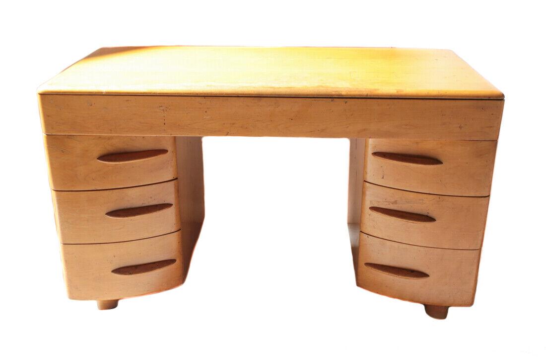 Haywood Wakefield Curved Front Maple Desk Circa 1940 (1 of 4)