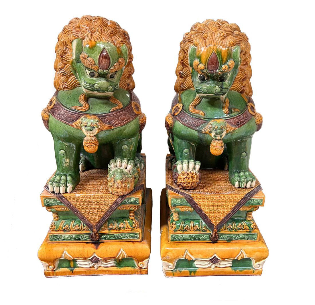 Monumental Pair of Sancai Glazed Pottery Chinese Foo Dogs (1 of 13)