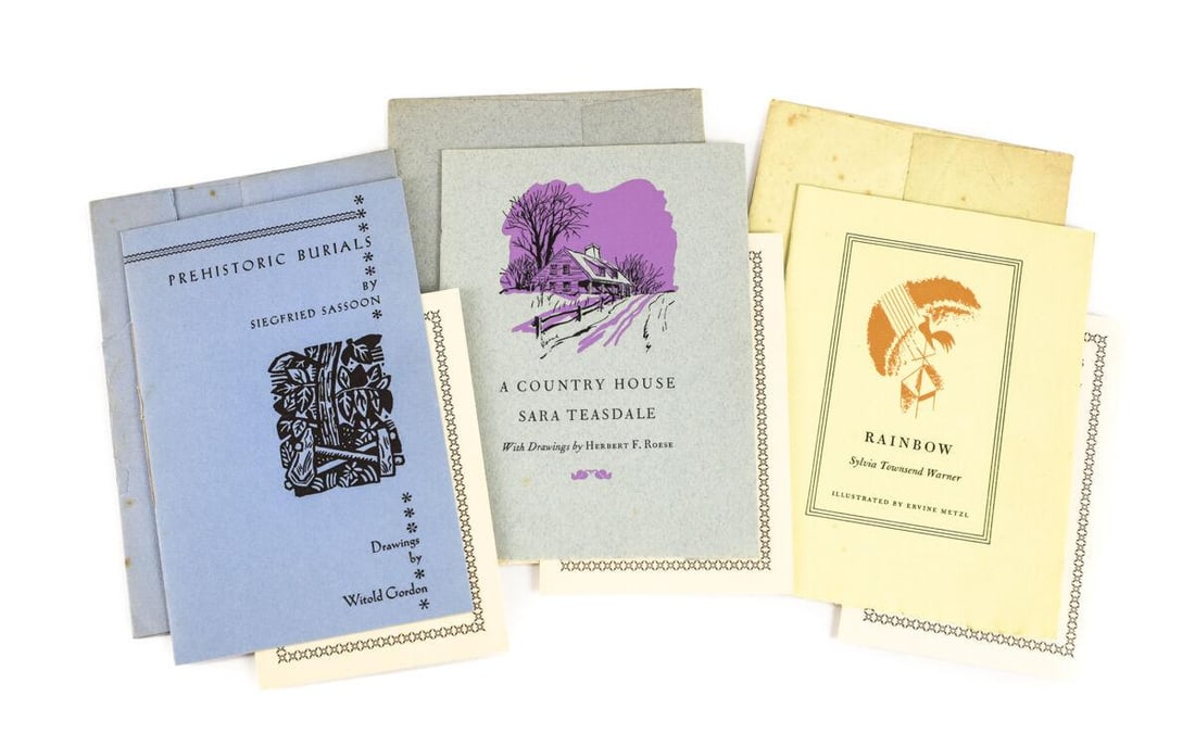 3p Borzoi Chapbooks 1st Ed #1 Prehistoric Burials #2 Rainbow #4 A Country House: 3pc Borzoi Chapbooks 1st Ed, #1 Prehistoric Burials, #2 Rainbow, #4 A Country House. Authors: Siegfried Sassoon, drawings by Witold Gordon; Sylvia Townsend Warner, drawings by Ervine Metzl, Sara Teasd