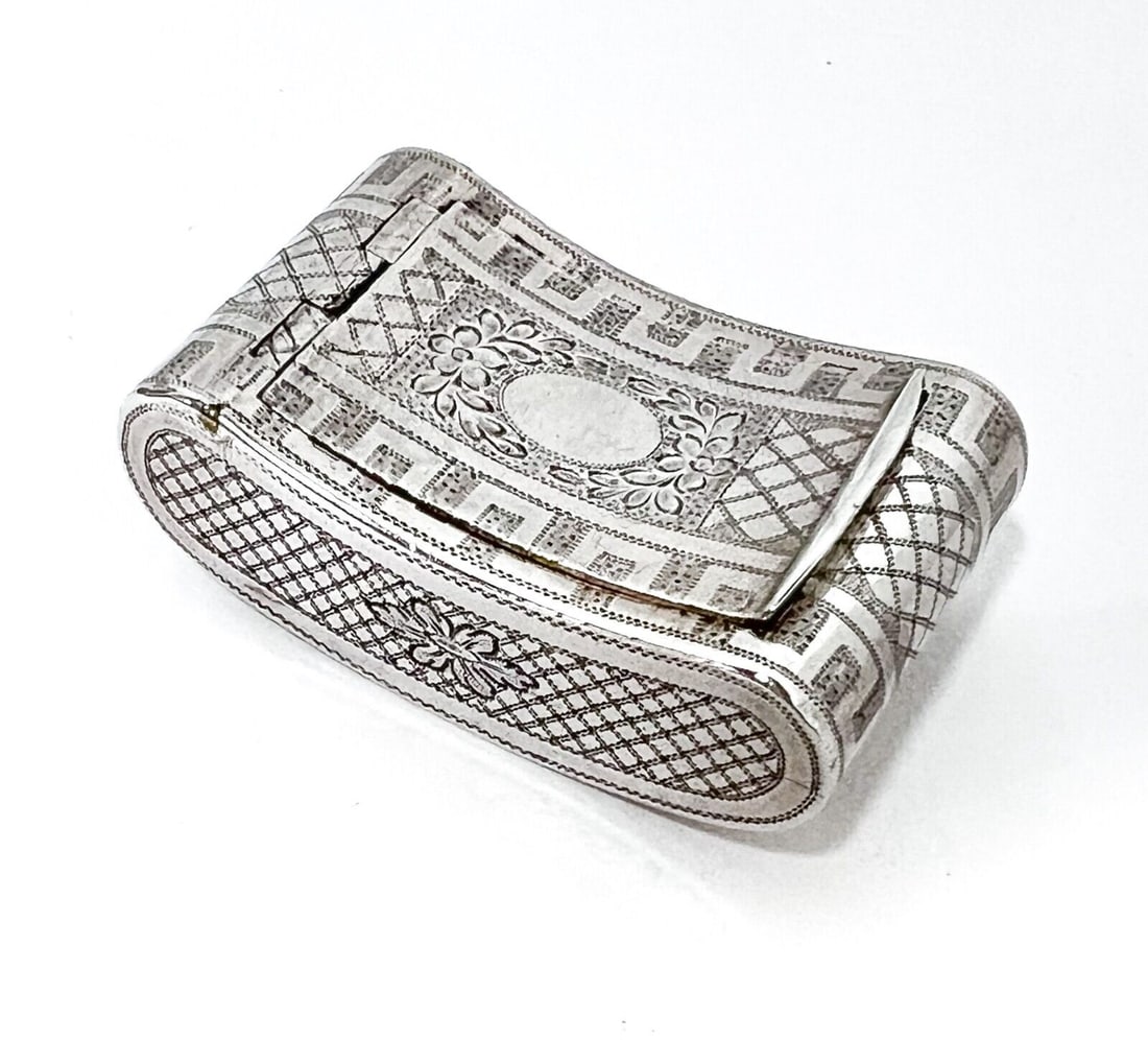 Georgian Era Curved Sterling Silver Vinaigrette Box Birmingham 1807 (1 of 8)