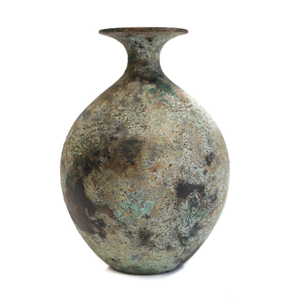 Chinese Bronze Hu bottle archaic vase, Yuhuchunping form (1 of 5)