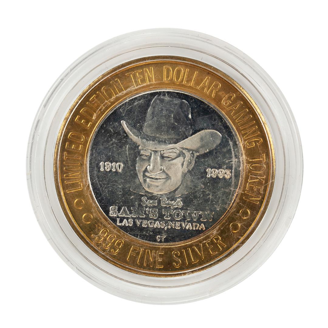 .999 Fine Silver Sam's Town Casino Las Vegas $10: One .999 Fine Silver Sam's Town Casino Las Vegas $10 Limited Edition Gaming Token.