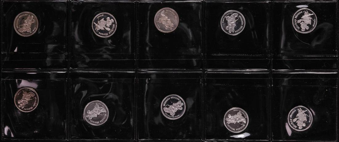 Lot of (10) Disney Mickey & Minnie Mouse 1/20 oz. .999: One Lot of (10) Disney Mickey & Minnie Mouse 1/20 oz. .999 Fine Silver Coin Rounds.