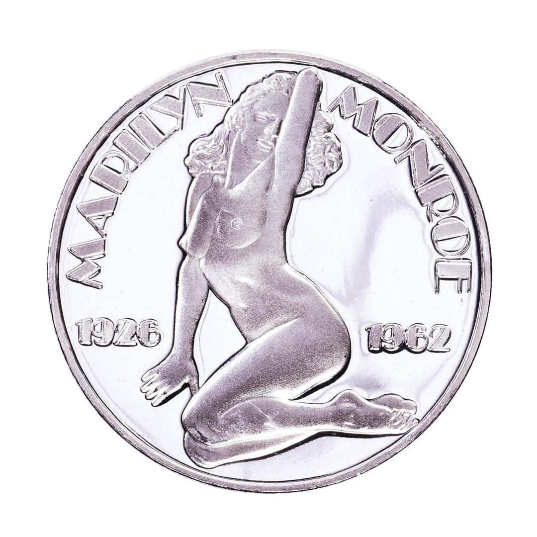 1926-1962 Marilyn Monroe Proof 1oz .999 Fine Silver: One 1926-1962 Marilyn Monroe Proof 1oz .999 Fine Silver Round.