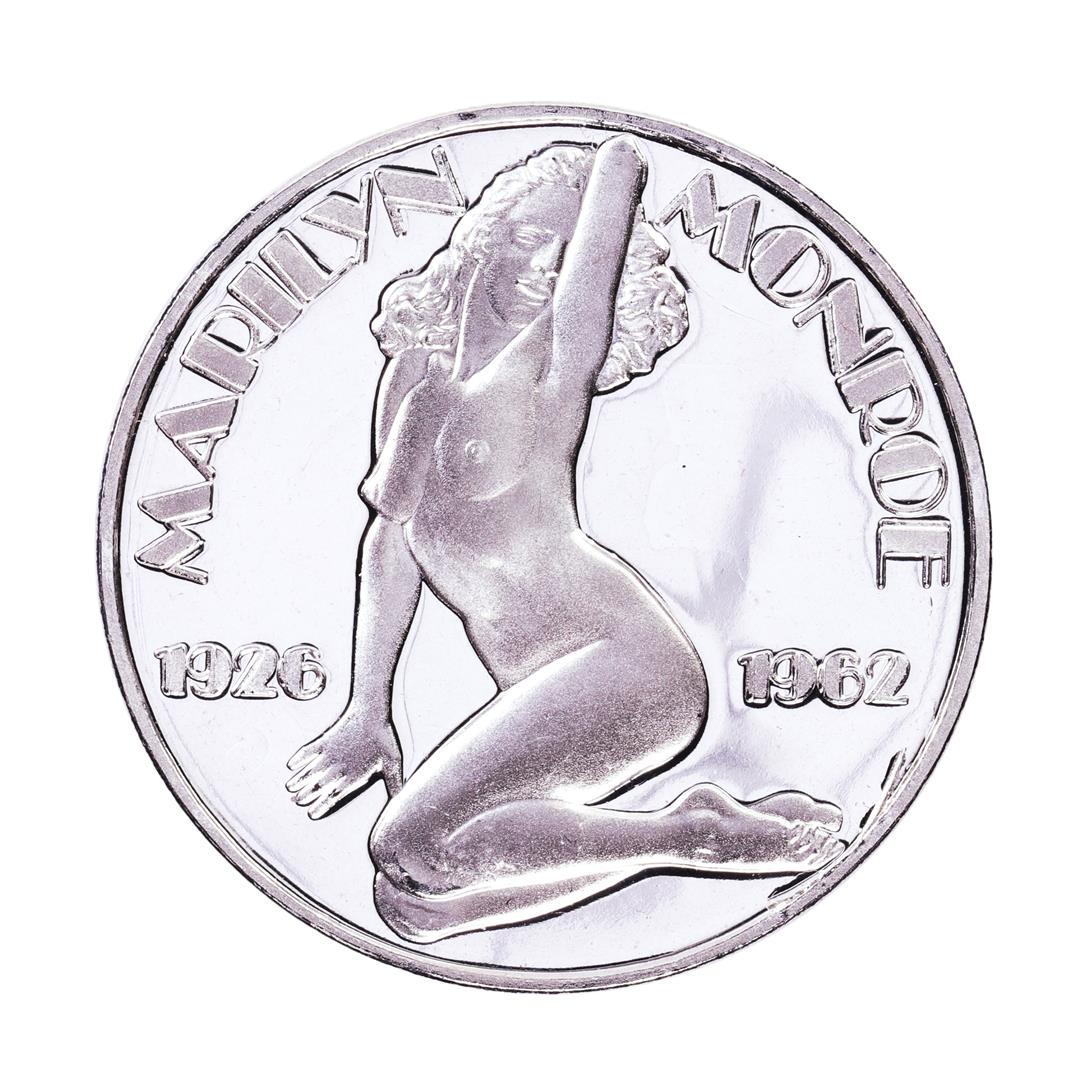 1926-1962 Marilyn Monroe Proof 1oz .999 Fine Silver: One 1926-1962 Marilyn Monroe Proof 1oz .999 Fine Silver Round.