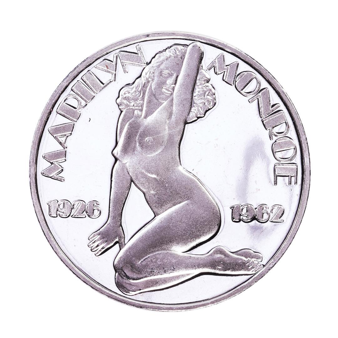 1926-1962 Marilyn Monroe Proof 1oz .999 Fine Silver: One 1926-1962 Marilyn Monroe Proof 1oz .999 Fine Silver Round.