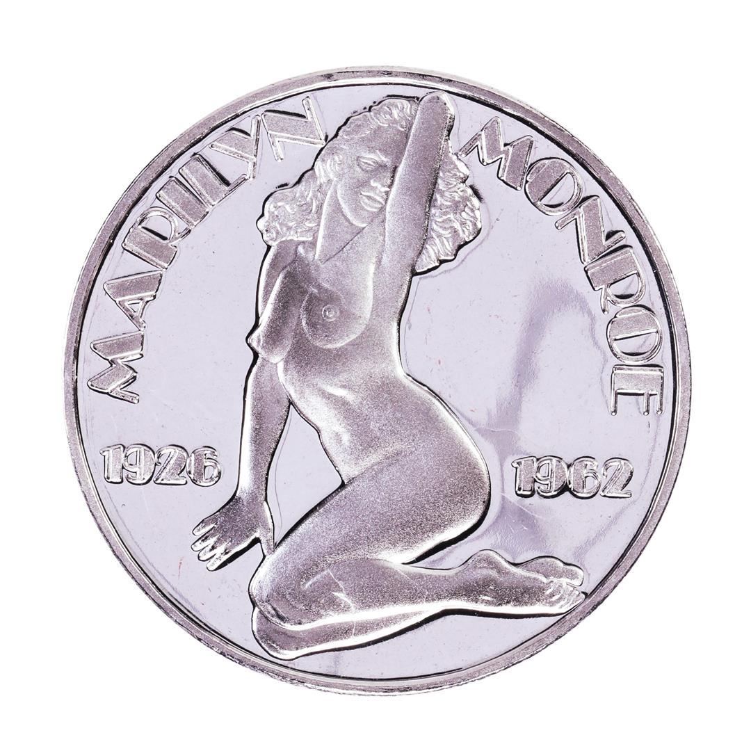 1926-1962 Marilyn Monroe Proof 1oz .999 Fine Silver: One 1926-1962 Marilyn Monroe Proof 1oz .999 Fine Silver Round.