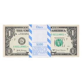 307) Pack of (100) Consecutive 2017 $1 Federal Reserve STAR Notes Chicago
