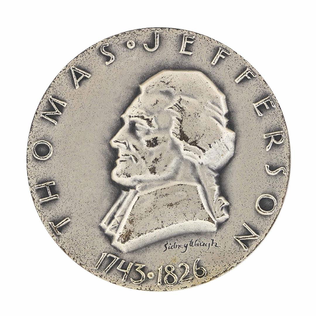 1962 Thomas Jefferson Medallic Art Co N.Y. 1.56 oz .999: One 1962 Thomas Jefferson Medallic Art Co N.Y. 1.56 oz .999 Fine Silver Medal.