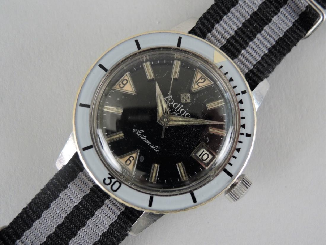 ZODIAC GENT'S AUTOMATIC DIVERS WATCH (1 of 4)