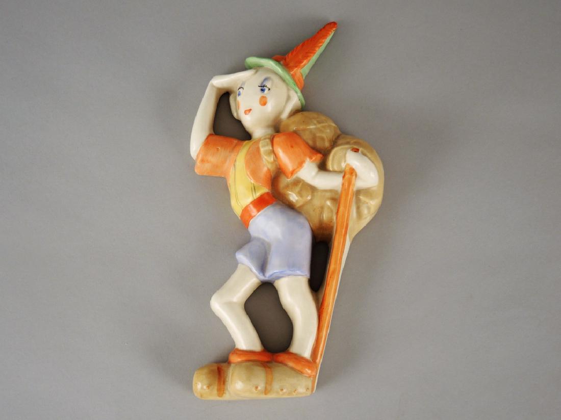 CROWN DEVON WALL PLAQUE (1 of 3)