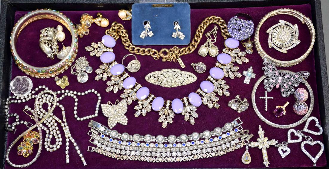 ASSORTED RHINESTONE COSTUME JEWELRY LOT - including (1 of 5)
