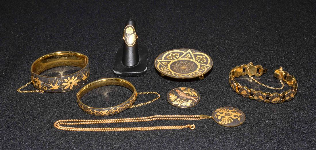 7pc BLACK AND GOLD ETCHED DAMASCENE JEWELRY AND (1 of 5)