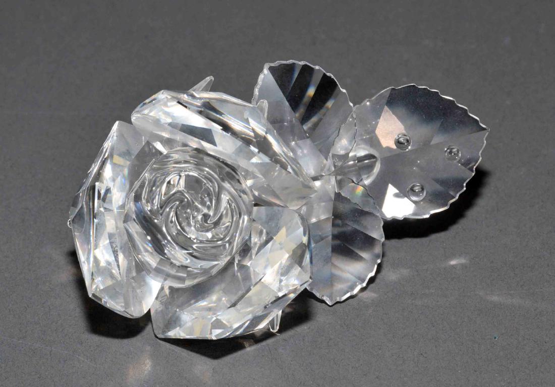 SWAROVSKI CRYSTAL ROSE A7478 NR 000 001 WITH FITTED BOX: SWAROVSKI CRYSTAL ROSE A7478 NR 000 001 WITH FITTED BOX - Condition: Age appropriate wear; All items sold as is.
