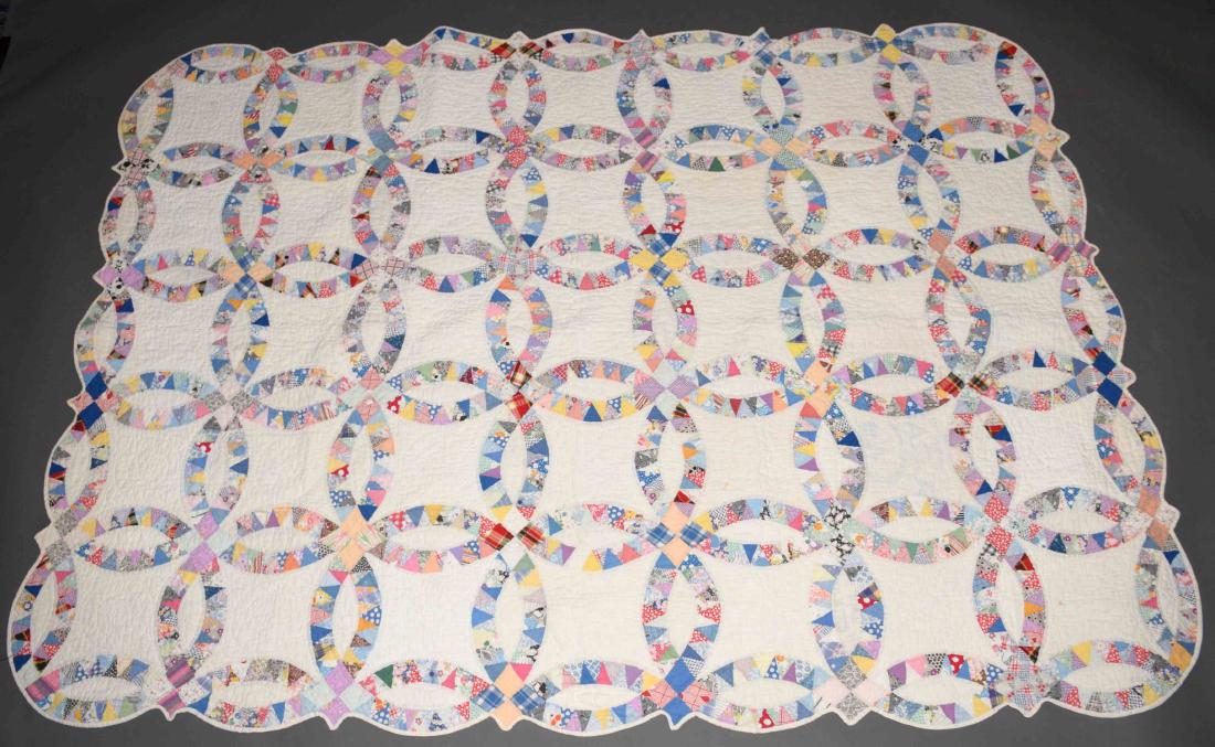 TWIN WEDDING RING QUILT - Fine quilting; Measures: (1 of 4)