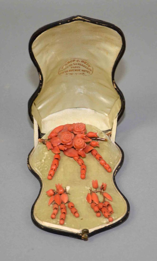 ANTIQUE VICTORIAN CORAL DEMI-PARURE BROOCH AND DROP (1 of 5)