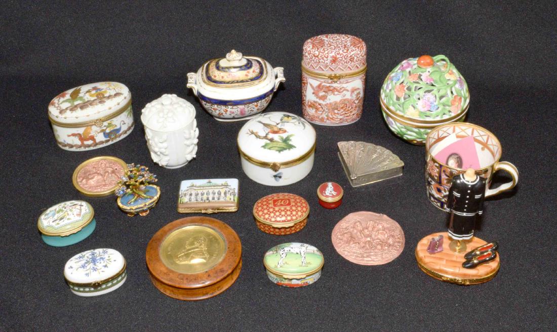 (19 PCS.) GROUP OF DECORATIVE OBJECTS. Comprising:: (19 PCS.) GROUP OF DECORATIVE OBJECTS. Comprising: Tiffany & Co., private stock painted porcelain box, 3.50''W. (4) Halcyon Days enamel boxes. St. Cloud blanc de chine porcelain cup and cover, 18th C.