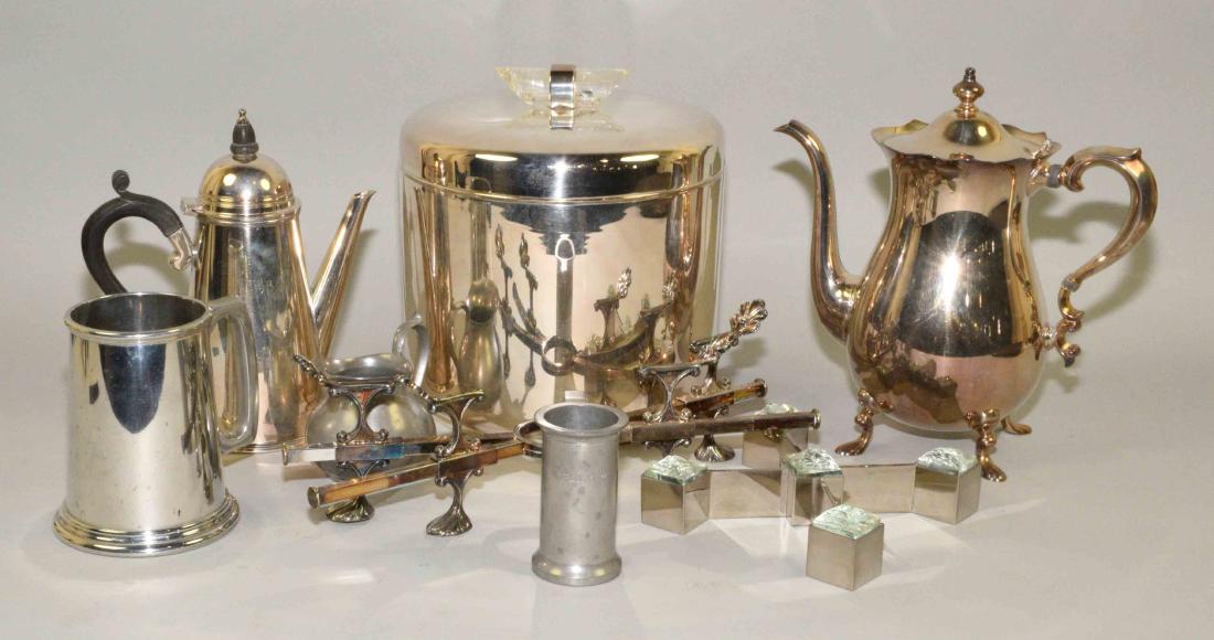 GROUP OF (8) SILVERPLATE AND PEWTER OBJECTS. (1 of 5)