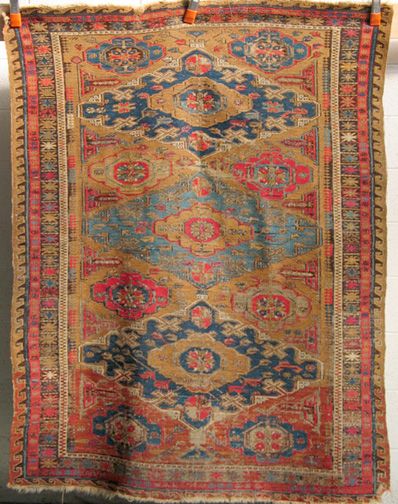 RUSSIAN SOMAK 5 ft 8 in X 4 ft: RUSSIAN SOMAK 5'8''X4'. Russian antique Somak. Worn edged.