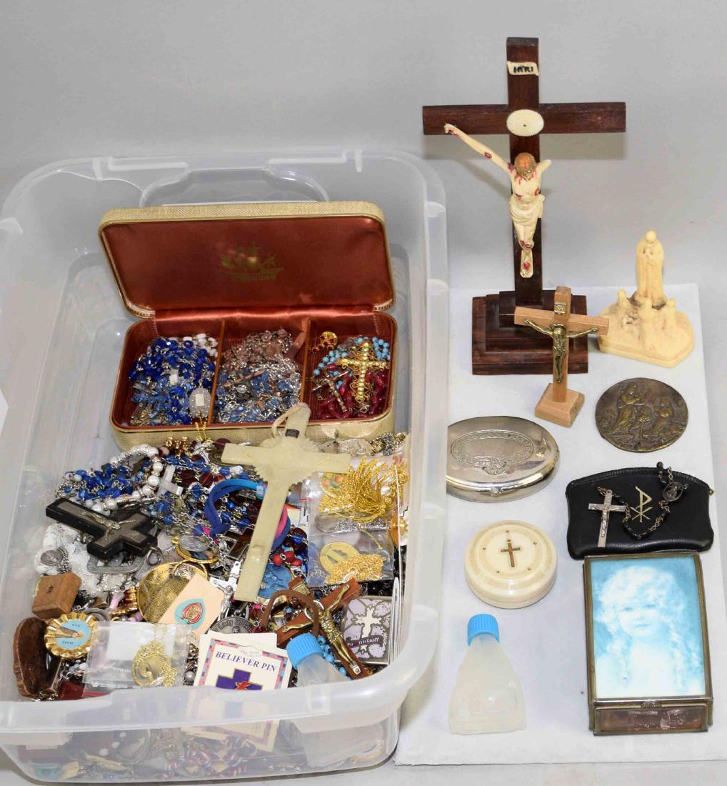 BIN/ASSORTED RELIGIOUS COSTUME JEWELRY. Includes: (1 of 5)