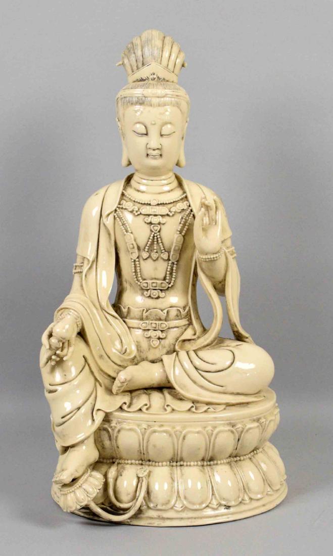 CHINESE BLANC DE CHINE QUANYIN. blanc de chine (1 of 5)