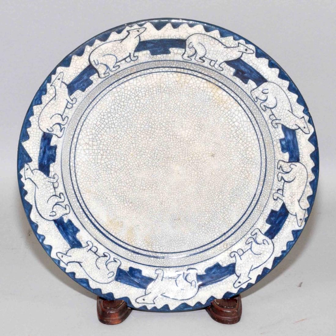 DEDHAM POTTERY PLATE WITH POLAR BEAR MOTIF. 8.5'' (1 of 5)