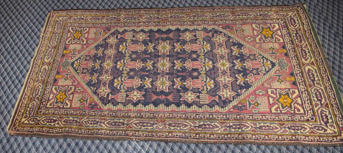 ANTIQUE ORIENTAL RUG. 6'5'' x 3'7''. (1 of 7)