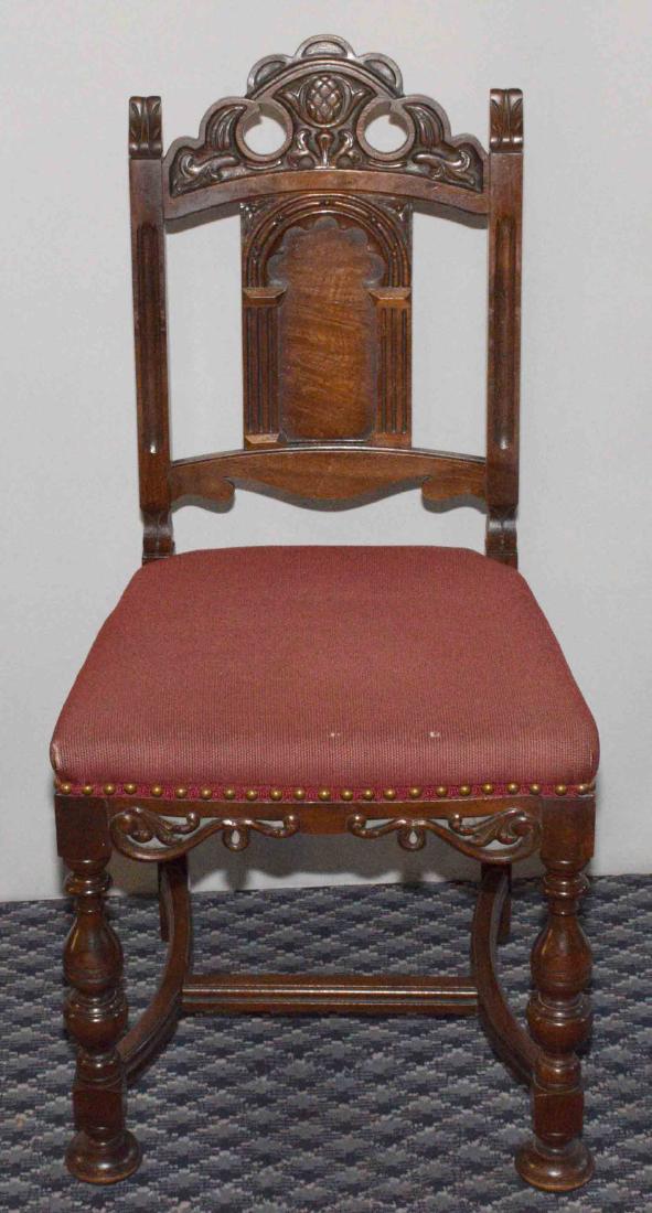 ANTIQUE ORNATE WOOD CHAIR. 38''H x 18''W x 16''D.: ANTIQUE ORNATE WOOD CHAIR. 38''H x 18''W x 16''D.