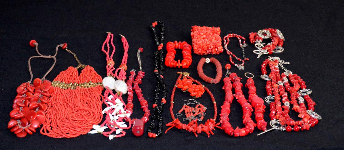 (10+) MISC. PIECES OF RED CORAL COSTUME JEWELRY.: (10+) MISC. PIECES OF RED CORAL COSTUME JEWELRY. Assortment includes onyx, coconut shell, resin, glass and various other beads in necklaces, earrings and bracelets.
