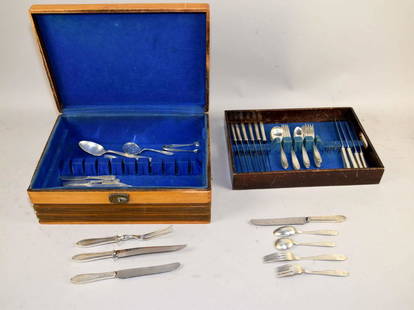 STERLING SILVER FLATWARE, International Silver.: STERLING SILVER FLATWARE, International Silver. Includes: (14) spoons, (10) forks, (16) butter knives, (4) serving pieces, (12) knives (sterling handles not included in weight), (2) serving pieces