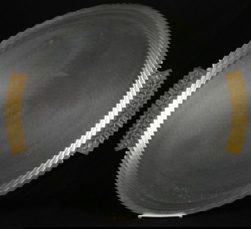 KENSINGTON LAUREL TRAY 18''. 1934-1935. Art Deco: KENSINGTON LAUREL TRAY 18''. 1934-1935. Art Deco Kensington Ware aluminum and brass ''Laurel Tray'' cat. 7110. Designed by Lurelle Guild, patent applied for 10-11-1934, patent issued 1-1-1935. Aluminu