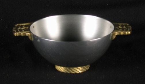 KENSINGTON THISTLE DISH. 1934-1935. Art Deco Kens: KENSINGTON THISTLE DISH. 1934-1935. Art Deco Kensington Ware aluminum and brass ''Thistle Dish'' cat. no. 7418. Designed by Lurelle Guild, patent applied for 11-6-1934, patent issued 4-16-1935. Brass