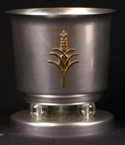 KENSINGTON WARE FOLKESTONE BOWL. 1934-1935. Art D: KENSINGTON WARE FOLKESTONE BOWL. 1934-1935. Art Deco aluminum, brass and glass ''Folkestone bowl'' cat. no. 7413. Designed by Lurelle Guild. Aluminum body, brass decoration on three glass ball feet. E