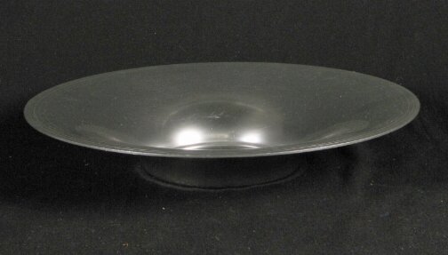 KENSINGTON BERKELEY BOWL. C.1937. Art Deco alumin: KENSINGTON BERKELEY BOWL. C.1937. Art Deco aluminum Kensington ware ''Berkeley Centerpiece Bowl'' cat. no. 7408. Rare. Designed by Lurelle Guild. Designer had complaints that the bowl was too big. Rin