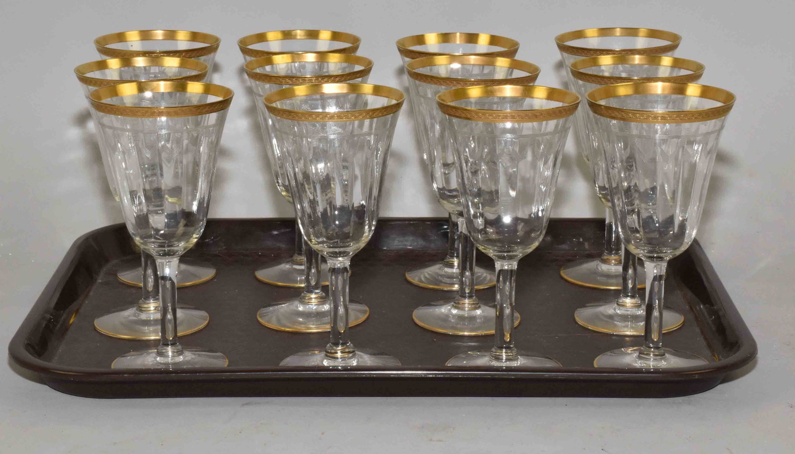 (12) CRYSTAL WINE GLASSES, w/etched decoration and gilt: (12) CRYSTAL WINE GLASSES, w/etched decoration and gilt band.