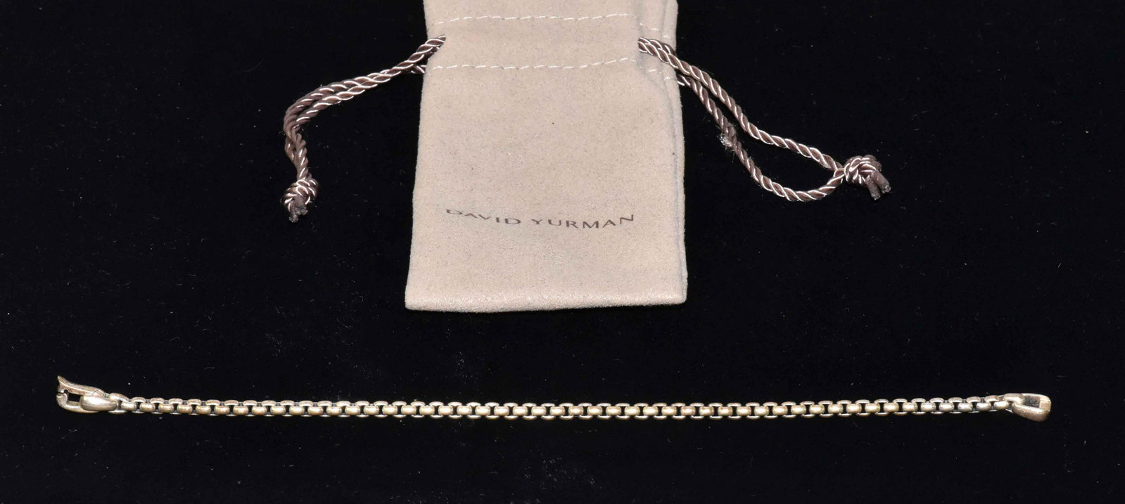 DAVID YURMAN STERLING 925 BRACELET, with David Yurman: DAVID YURMAN STERLING 925 BRACELET, with David Yurman leather pouch. .435 ozt. Estate of Stephen Totter.