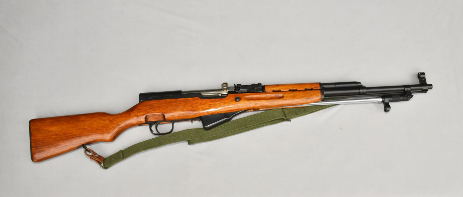 NORINCO (China) SKS SEMI-AUTO RIFLE - Cal. 7.62,: NORINCO (China) SKS SEMI-AUTO RIFLE - Cal. 7.62, folding bayonet. Sling. Excellent condition. Serial #11028224. Ships to your local FFL. Local pickup can be arranged.