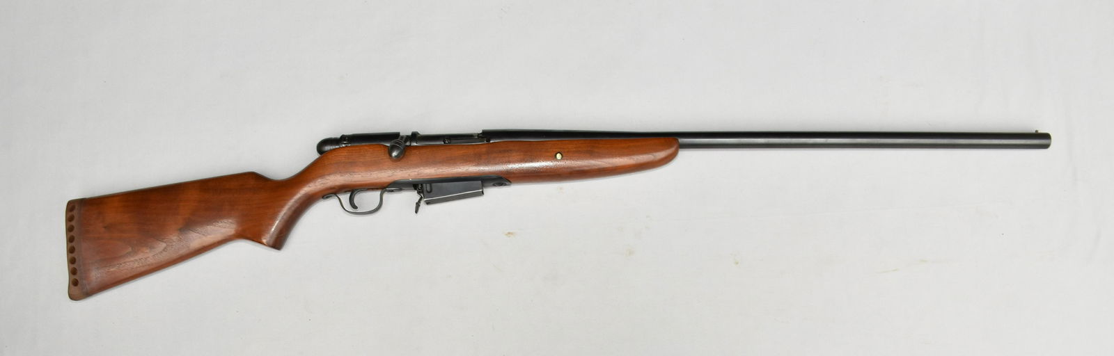 WESTERN FIELD MODEL 15K BOLT-ACTION SHOTGUN - 12 ga.,: WESTERN FIELD MODEL 15K BOLT-ACTION SHOTGUN - 12 ga., detachable box magazine. No. serial #. Ships to your local FFL. Local pickup can be arranged.
