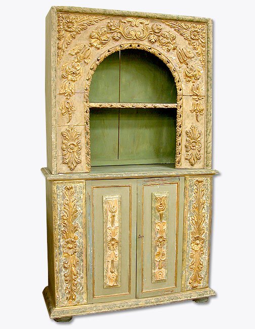 18TH C. PORTUGUESE CABINET.N/R. Wood. 1