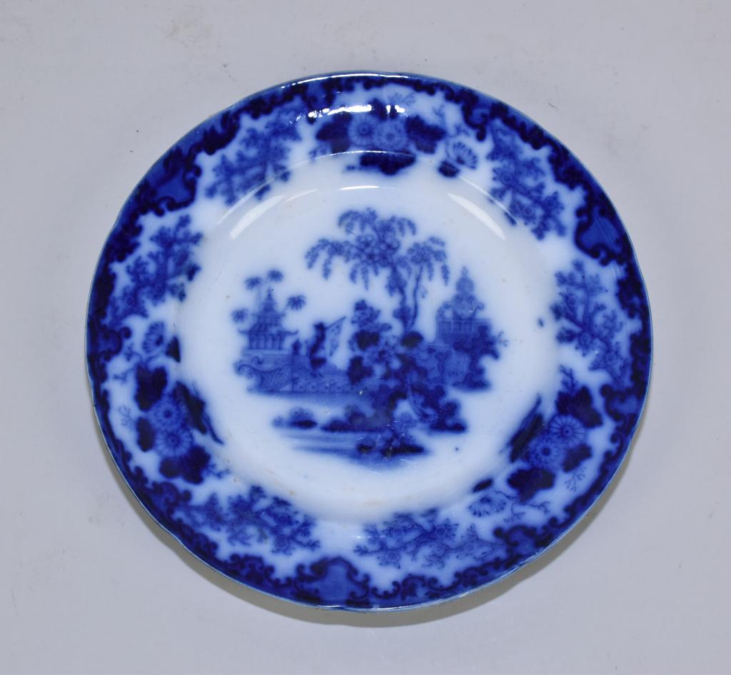 SCINDE FLOW BLUE CIRCULAR DINNER PLATE – 10.5”.: SCINDE FLOW BLUE CIRCULAR DINNER PLATE – 10.5”.