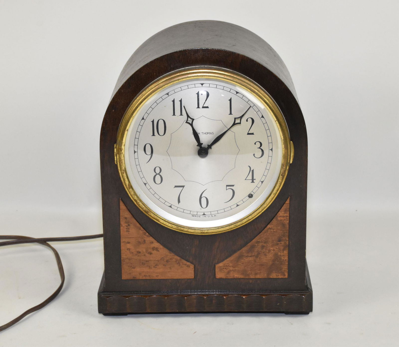 SETH THOMAS ELECTRIC BRACKET CLOCK - Mahogany (1 of 4)