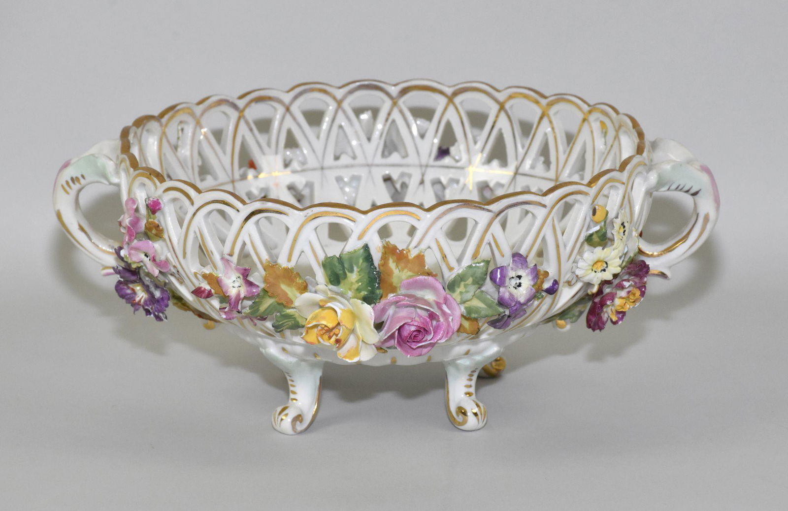 DRESDEN CARL THIEME RETICULATED PORCELAIN FOOTED (1 of 8)