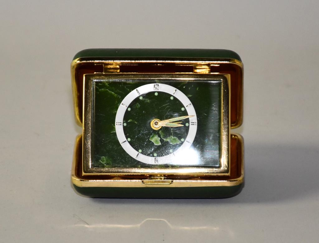 Vintage Bulova Folding Green Travel Alarm Clock. W