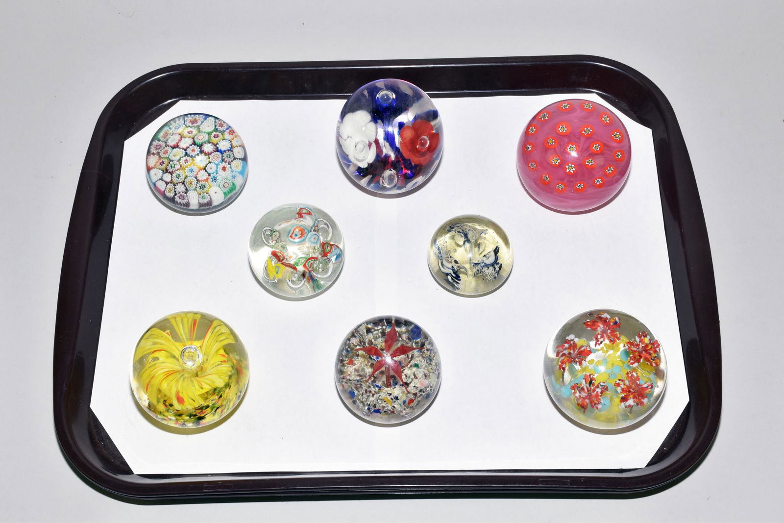 (8) MISCELLANEOUS ART GLASS PAPERWEIGHTS (1 of 7)
