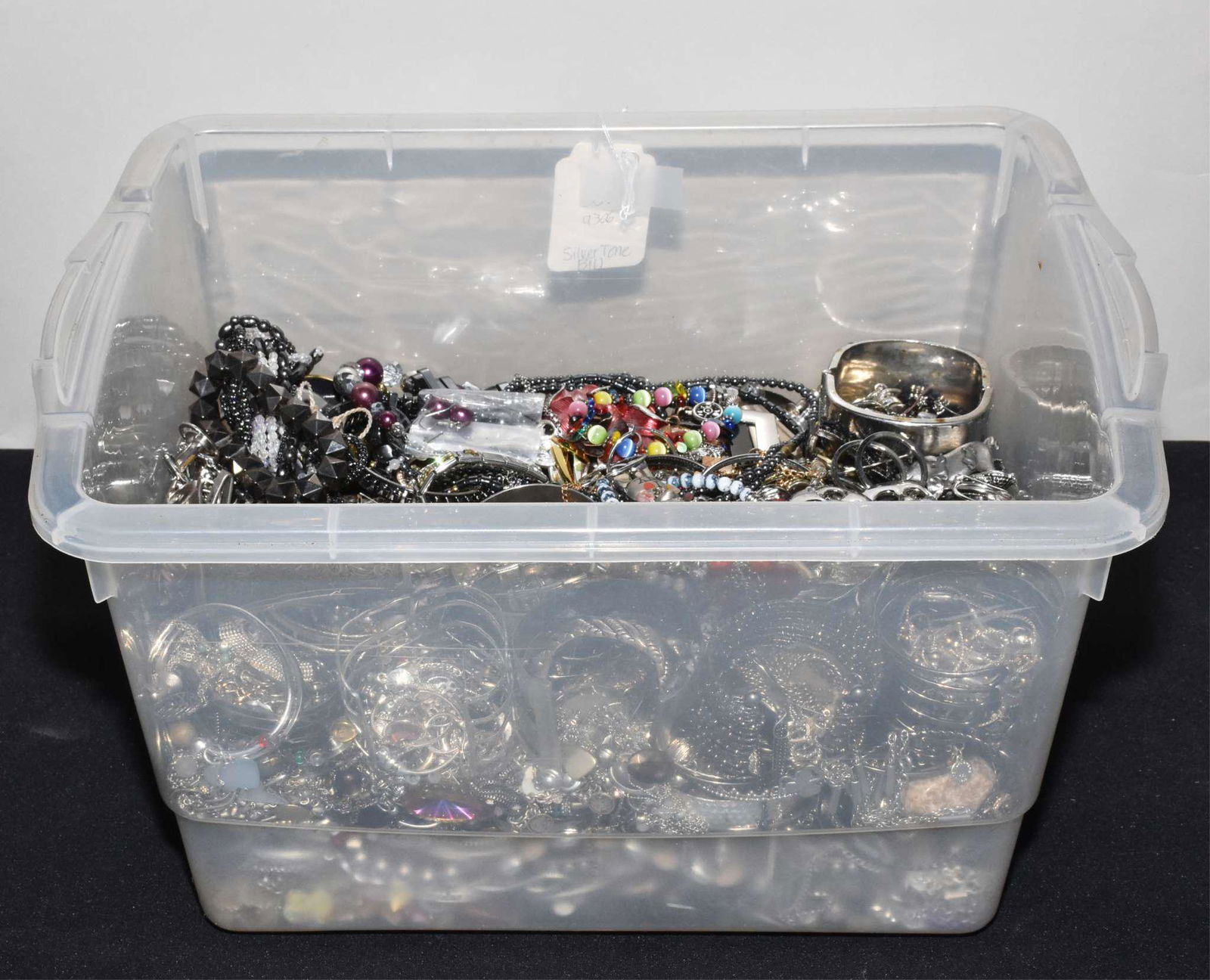 MISCELLANEOUS BIN OF SILVER TONE COSTUME JEWELRY (1 of 2)